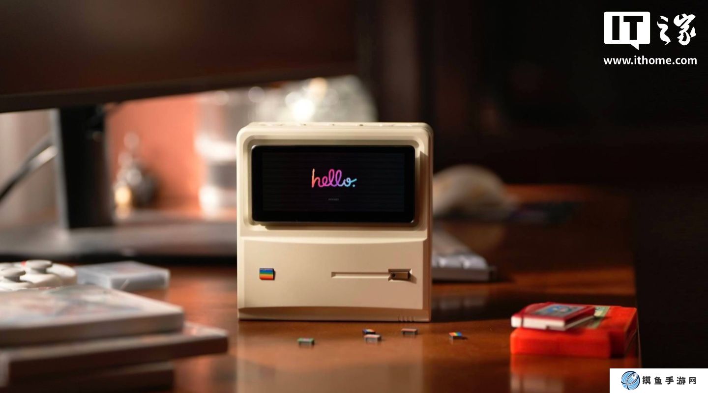 AYANEO Retro Mini PC AM01S 迷你主機規格公布：可選 AI 9 HX 370、搭 4 英寸可調角度觸控翻轉屏