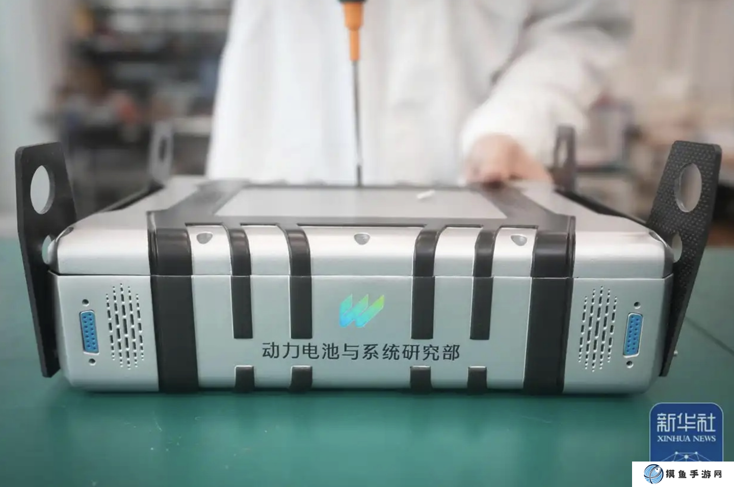 中科院大連化學物理研究所公布新型“超低溫高比能鋰電池”，-36℃環境成功起飛六旋翼無人機